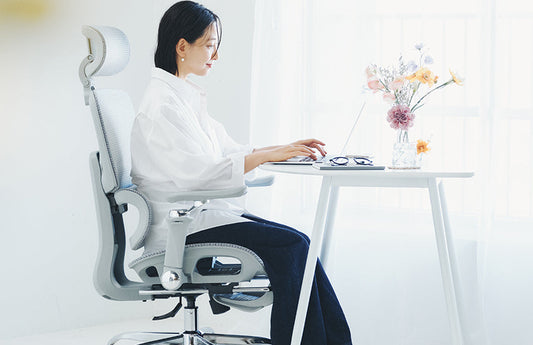 【2026年最新版】長時間でも快適なゲーミングチェアの選び方｜集中力を維持するためのポイント